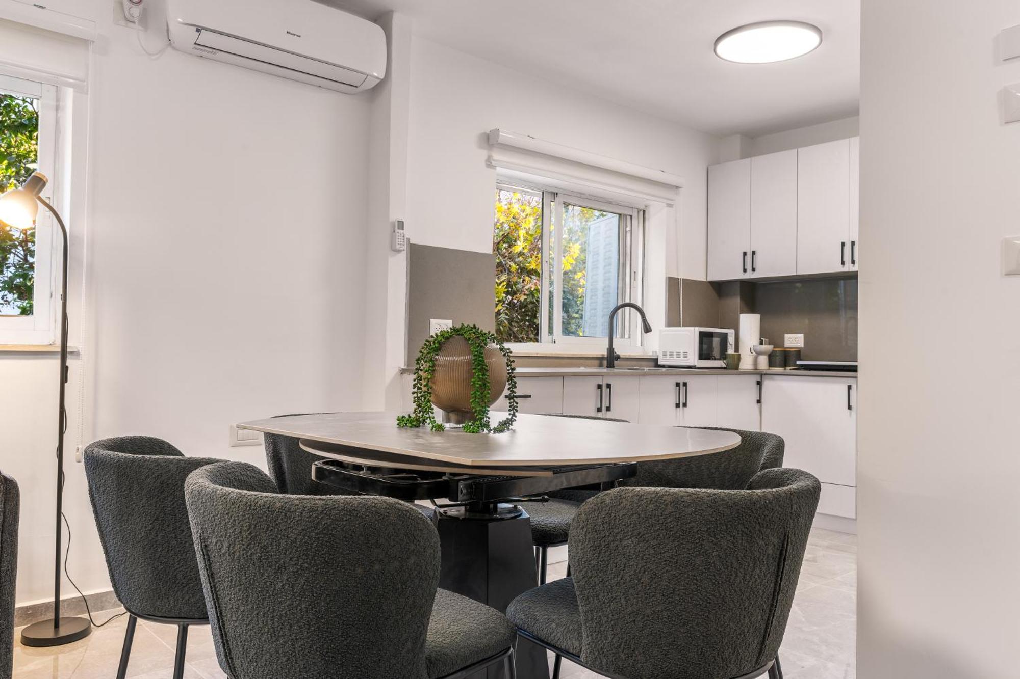 Havatselet 19 By Isrentals Jerusalem Ngoại thất bức ảnh